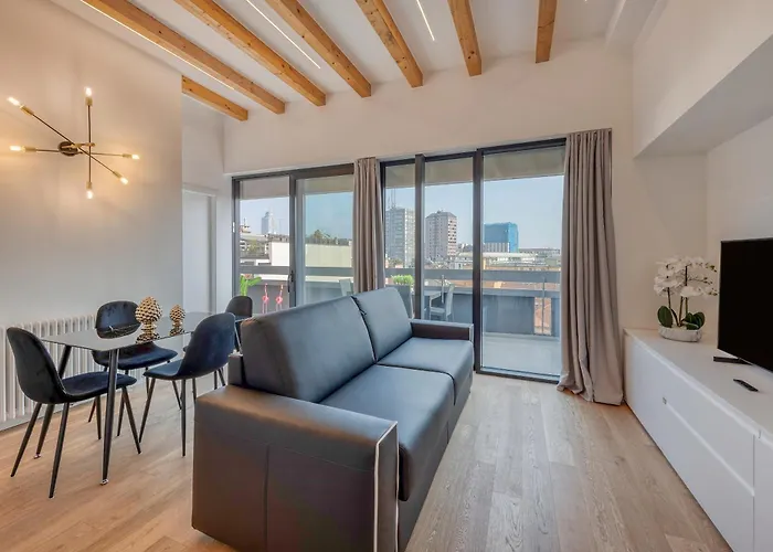 Royal Suites Centro Moscova