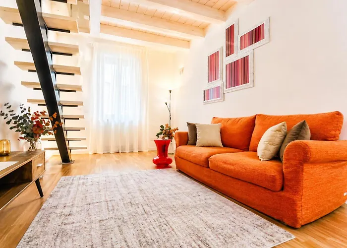 2 Levels Navigli Family Loft - 110Mq, 2Br, 2Bath, 6 Guests
